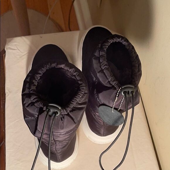 New J/slides NYC water repellent black boots - Picture 5 of 7